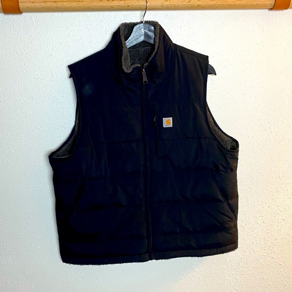 Carhartt reversible vest. - Picture 1 of 5